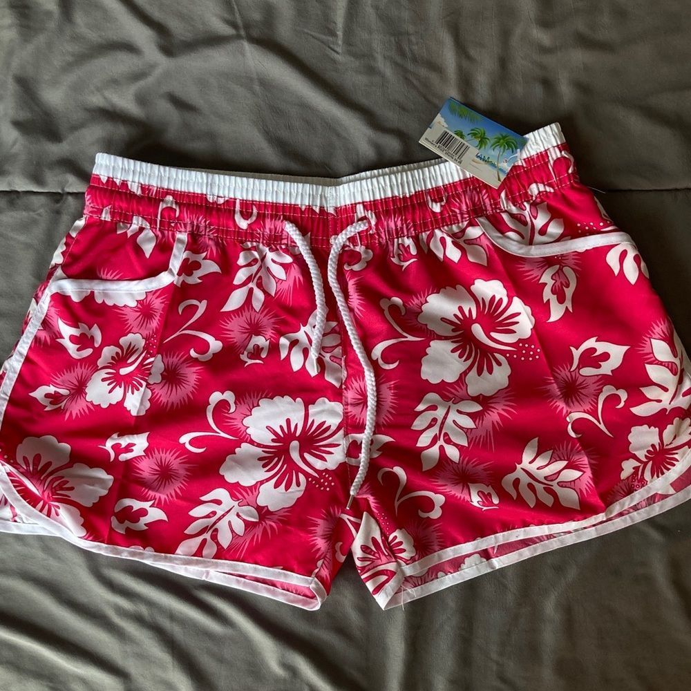 Hot pink coconut girl flower designed shorts